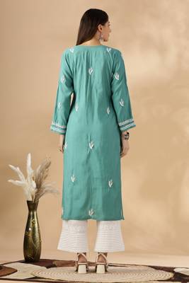 Chikankari embroidered thread work chanderi cotton straight kurta 2