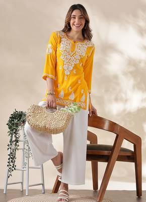 Chikankari embroidered thread work cotton straight short kurta 4