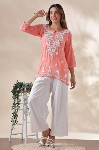 Chickenkari embroidered thread work cotton straight short kurta