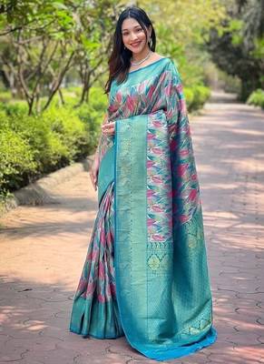 Turquoise  Kanchipuram silk blend Saree  3