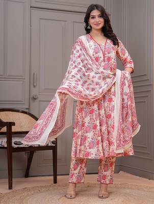 Cream floral printed angrakha kurta with palazzo & dupatta 4