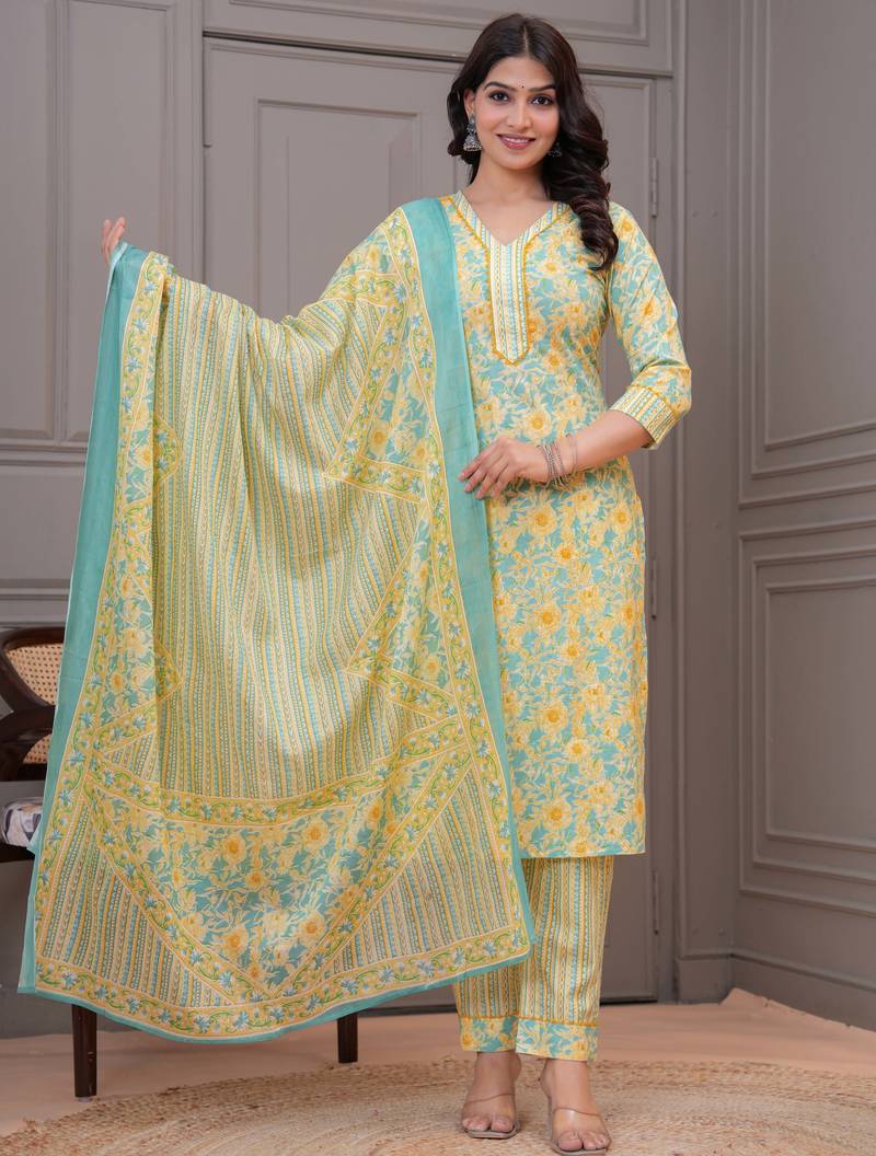 Green floral printed  stright kurta trouser set with printed dupatta