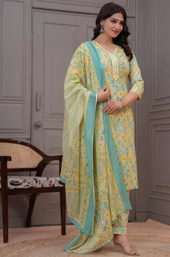 Green floral printed  stright kurta trouser set with printed dupatta