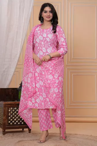 Pink  floral printed  stright kurta trouser set with printed dupatta