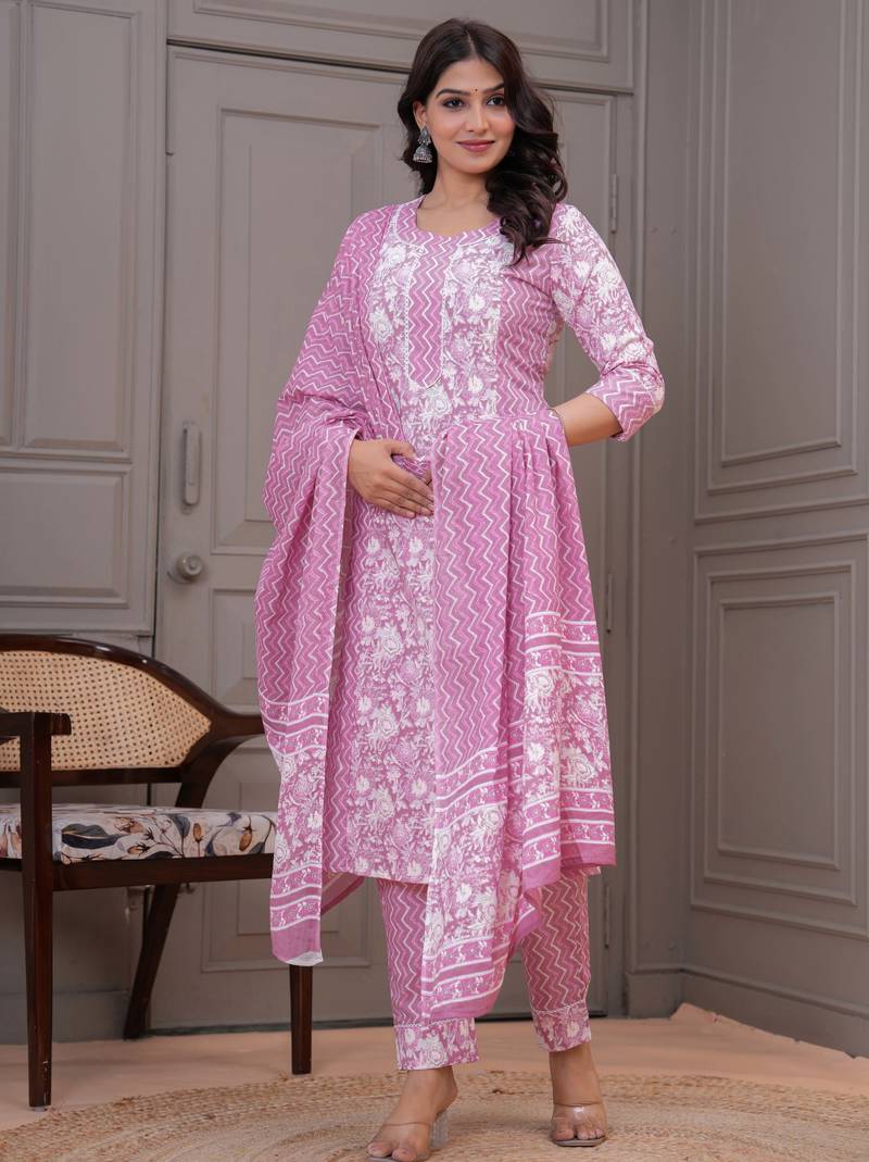 Lavender floral printed  stright kurta trouser set with printed dupatta