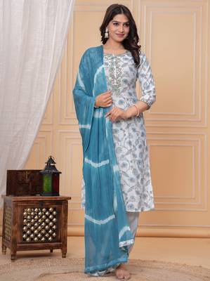 Light blue floral printed straight kurta set with dupatta 5