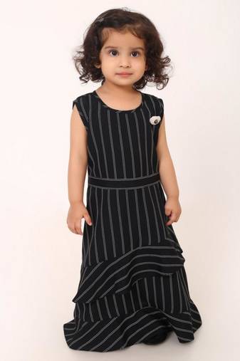 Elegant long sleeve designer dress for girls-black