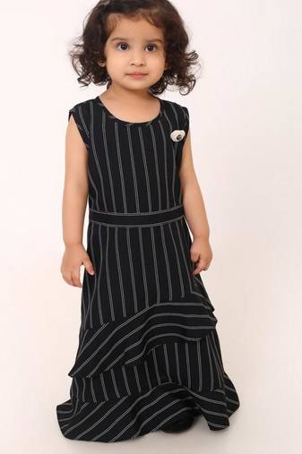 Elegant long sleeve designer dress for girls-black