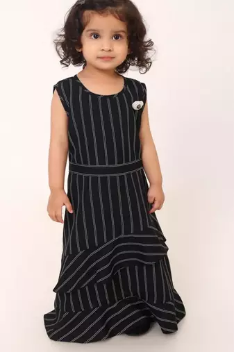 Elegant long sleeve designer dress for girls-black