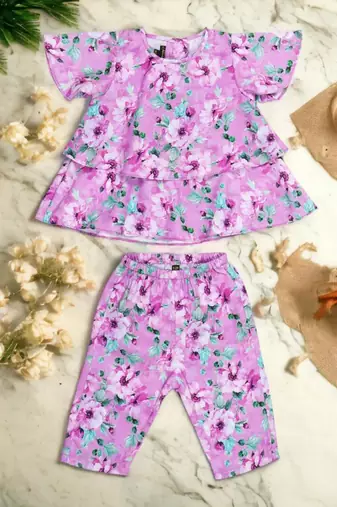 Two-piece girls' set in printed cotton blend fabric with calf-length pajama