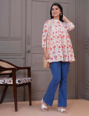 White & red floral printed flared pamplum top 5