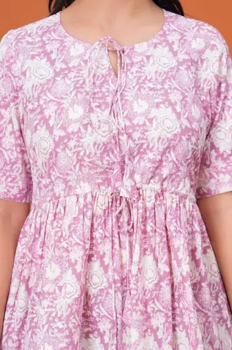 Lavender floral printed flared pamplum top