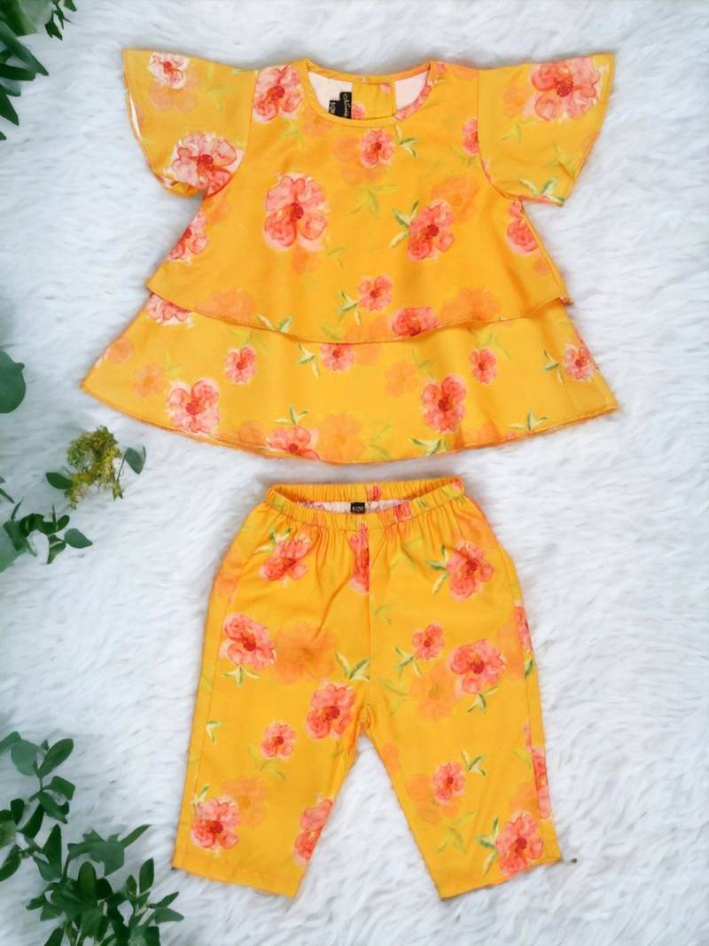 Two-piece girls' set in printed cotton blend fabric with calf-length pajama