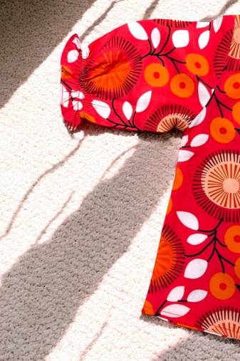 Trendy two-piece cotton blend set for baby girls-red multi