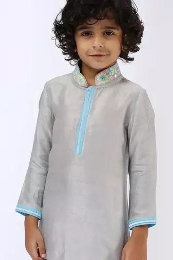 Grey plain satin kurta pyjama