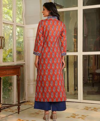 Women orange rayon blend floral printed straight kurta palazzos with dupatta 4