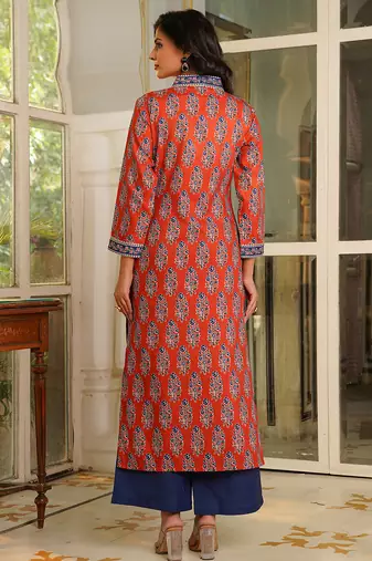 Women orange rayon blend floral printed straight kurta palazzos with dupatta