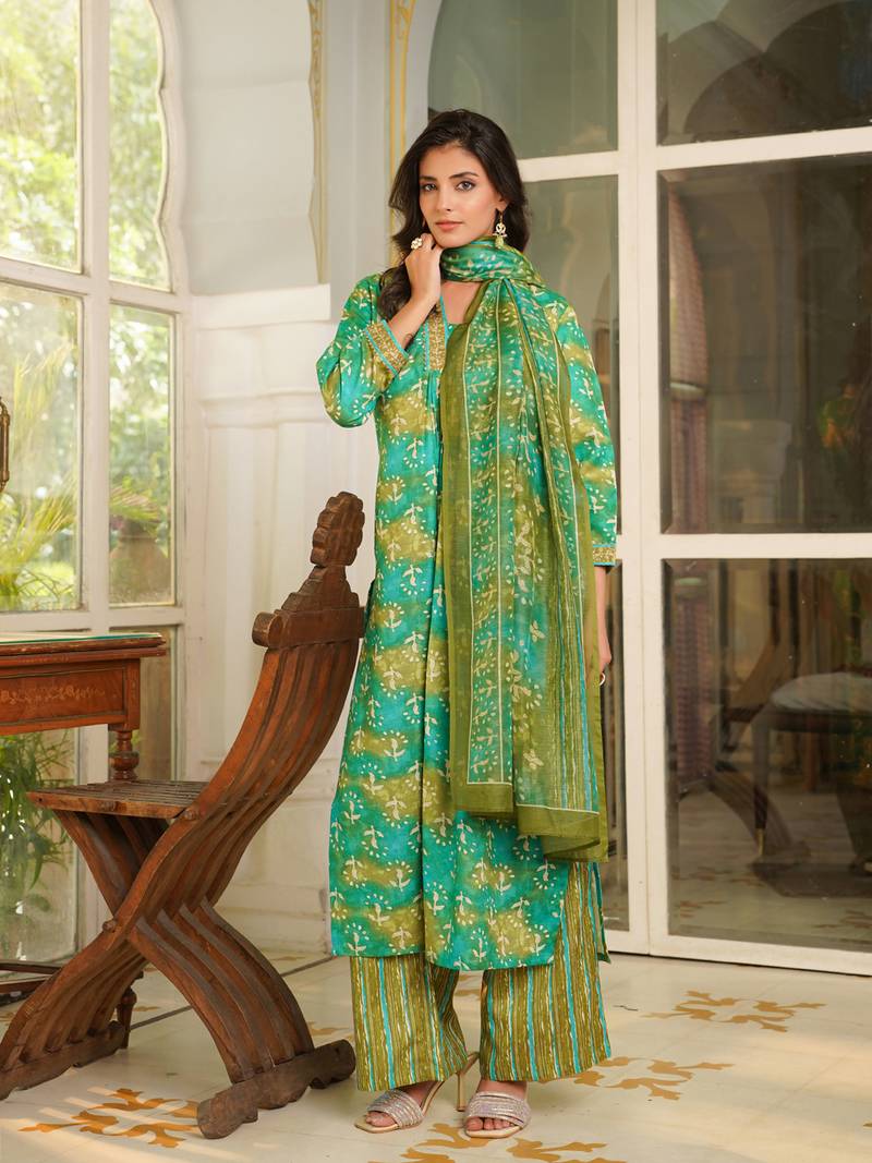 Women green rayon blend ethnic motifs printed straight kurta palazzos with dupatta