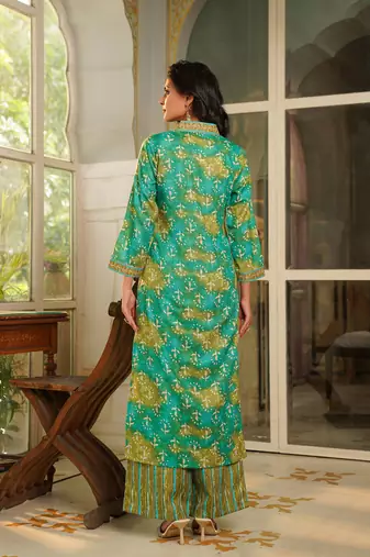 Women green rayon blend ethnic motifs printed straight kurta palazzos with dupatta