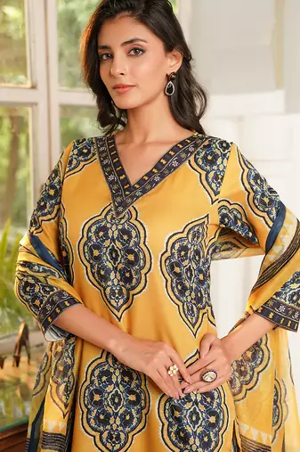 Women yellow rayon blend ethnic motifs printed straight kurta trousers with dupatta