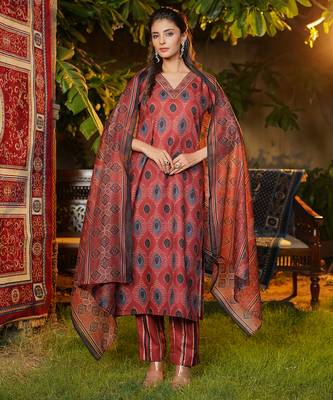 Women maroon rayon blend ethnic motifs printed straight kurta trousers with dupatta 2