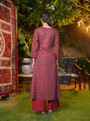 Women maroon rayon blend floral printed a-line kurta palazzos with dupatta 4