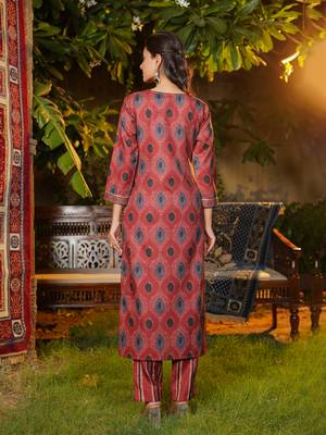 Women maroon rayon blend ethnic motifs printed straight kurta trousers with dupatta 5