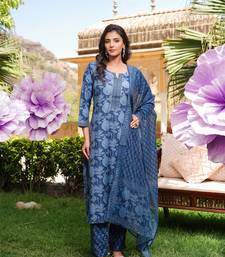 Women blue rayon blend floral printed straight kurta trousers with dupatta