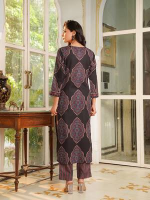 Women black rayon blend ethnic motifs printed straight kurta trousers with dupatta 4