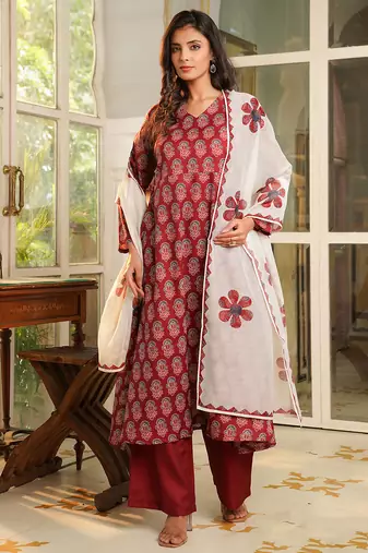 Women maroon rayon blend floral printed a-line kurta palazzos with dupatta