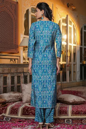 Women blue silk blend ikat printed straight kurta trousers with dupatta