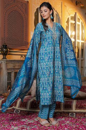 Women blue silk blend ikat printed straight kurta trousers with dupatta