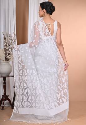 grey Jamdani Saree With Blouse Piece 2