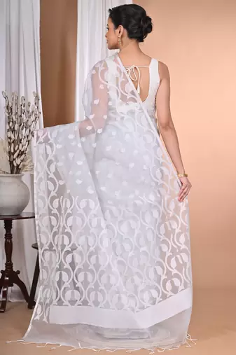 grey Jamdani Saree With Blouse Piece