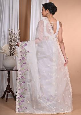 off white Pure Organza Tread Work Saree With Blouse Piece 2