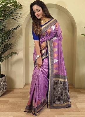 Onion Pink Kanchipuram silk blend Saree 2