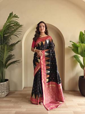 Black Kanchipuram silk blend Saree 1