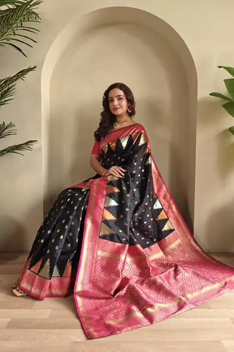 Black Kanchipuram silk blend Saree