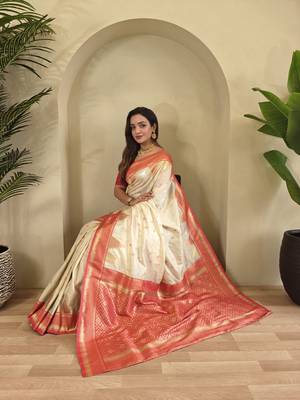 White Kanchipuram silk blend Saree 3