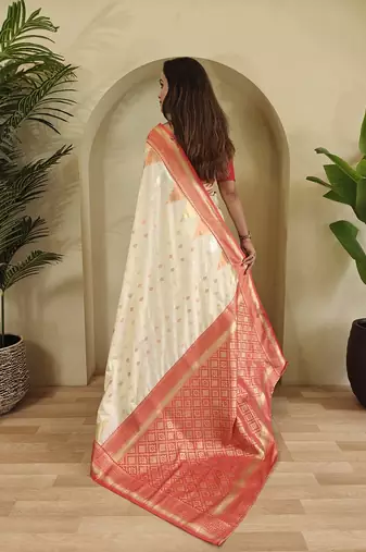 White Kanchipuram silk blend Saree