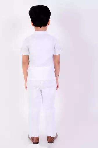 White cotton plain shirt