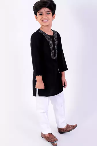 Black cotton plain kurta pyjama