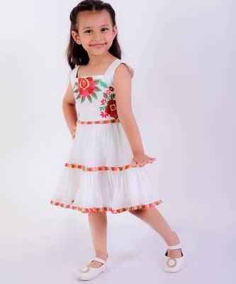 White cotton embroidered dress 3