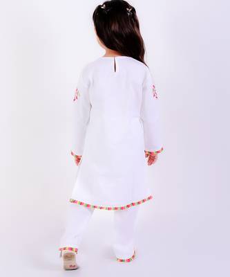 White cotton embroidered kurta set 2