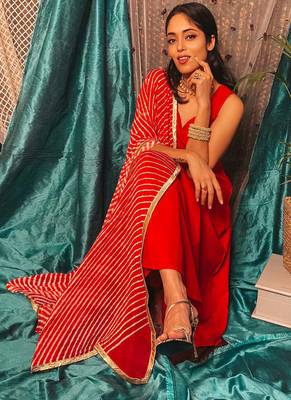 Red embroidered Floral Suit Set With Dupatta  Festival Wear Suit Set 4