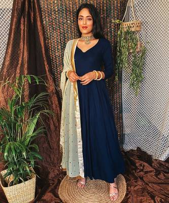 Blue embroidered Suit Set With Work Dupatta New Arrival Design 3