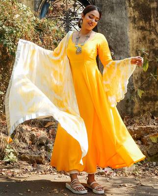 Yellow  Suit Set Stylish Suit Set With Dupatta Wedding Wear Dress 3