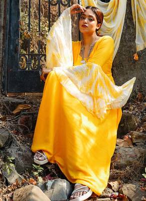 Yellow  Suit Set Stylish Suit Set With Dupatta Wedding Wear Dress 5