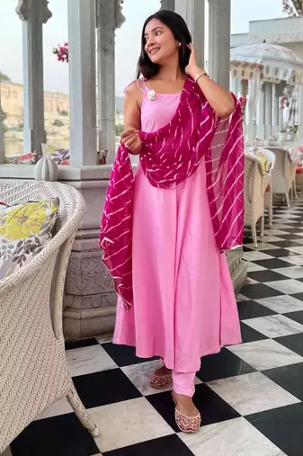 Wisteria Pink Suit Set With Leheriya Dupatta Stylish Wear Suit Set 