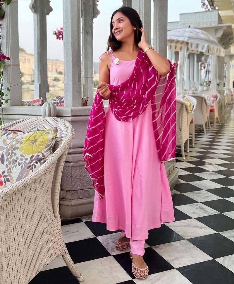 Wisteria Pink Suit Set With Leheriya Dupatta Stylish Wear Suit Set 
